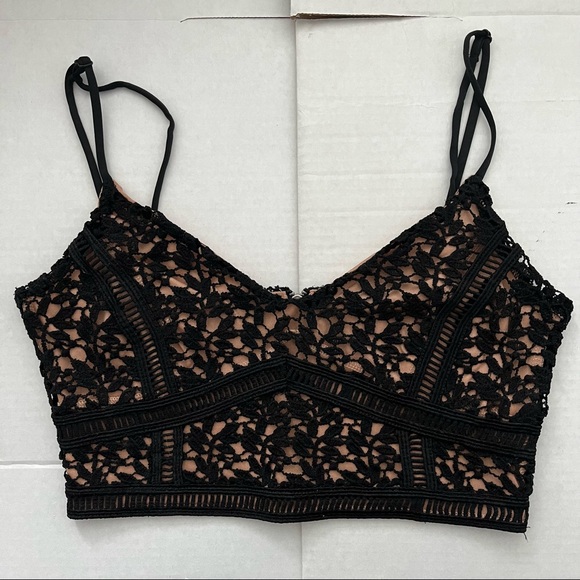 Kendall & Kylie Tops - Kendall & Kylie Black Lace Crop Tank